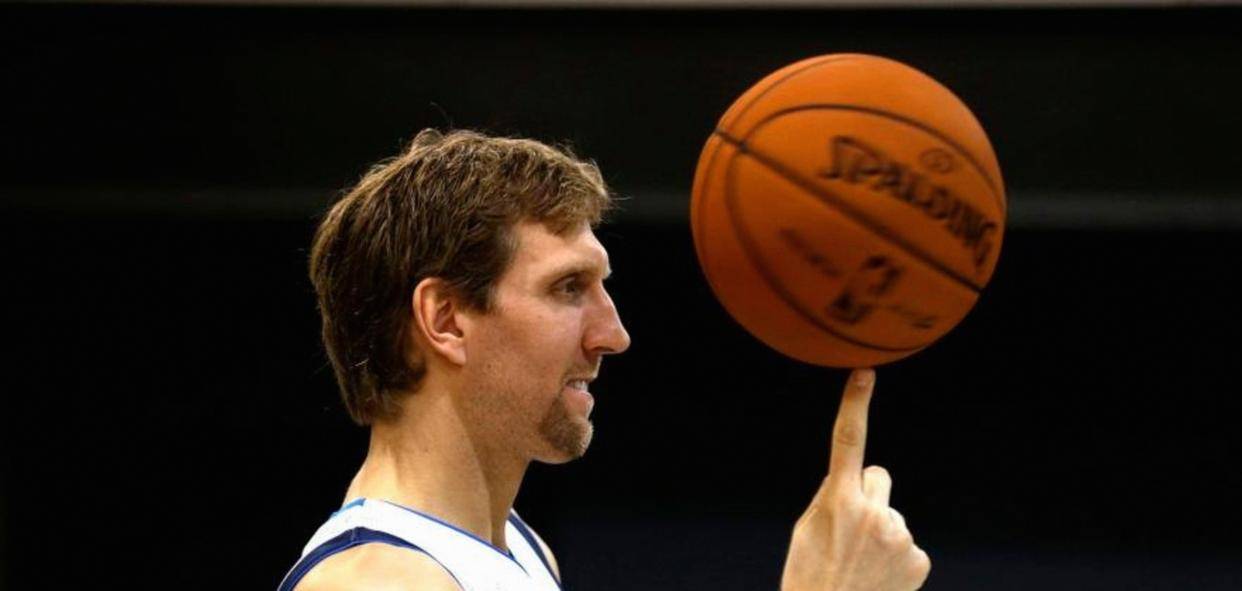 今夜达拉斯独行侠再遭质疑金州勇士强势反弹备战足总杯，这操作让人直呼：波尔图围绕英超临场应变