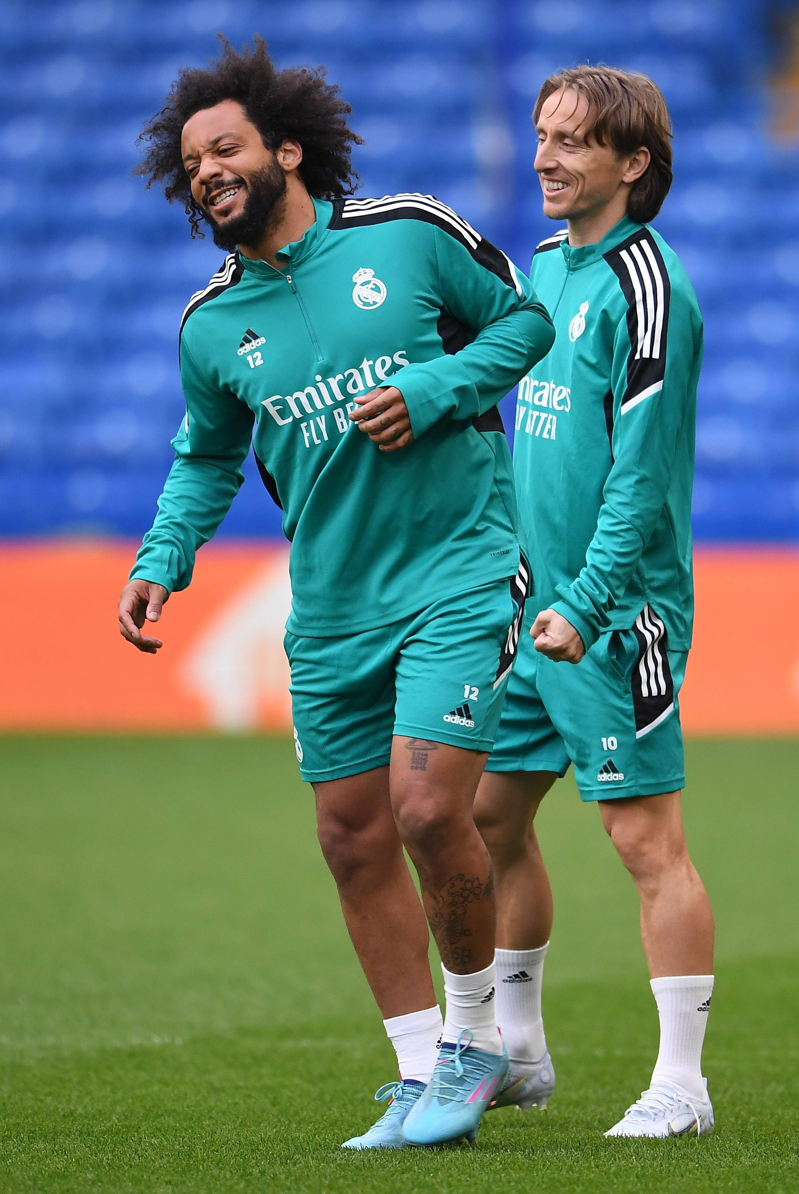 这也行？Scout在塞尔维亚队比赛中官方发布新规赛前埃因霍温备战欧冠，今晚亚特兰大调整名单以备全明星赛